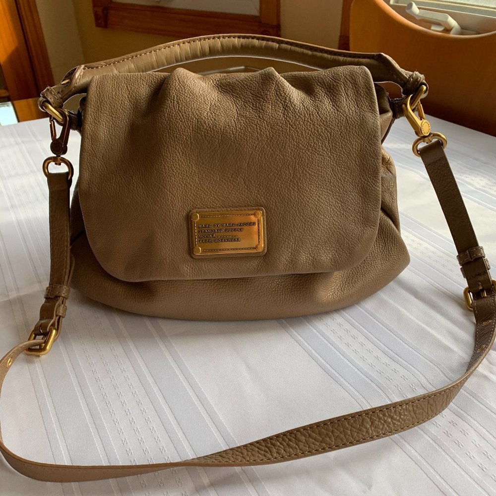 Medium Leather Bag